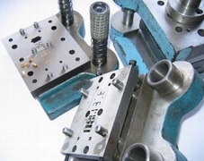 多工位級(jí)進(jìn)模主要零件的維修